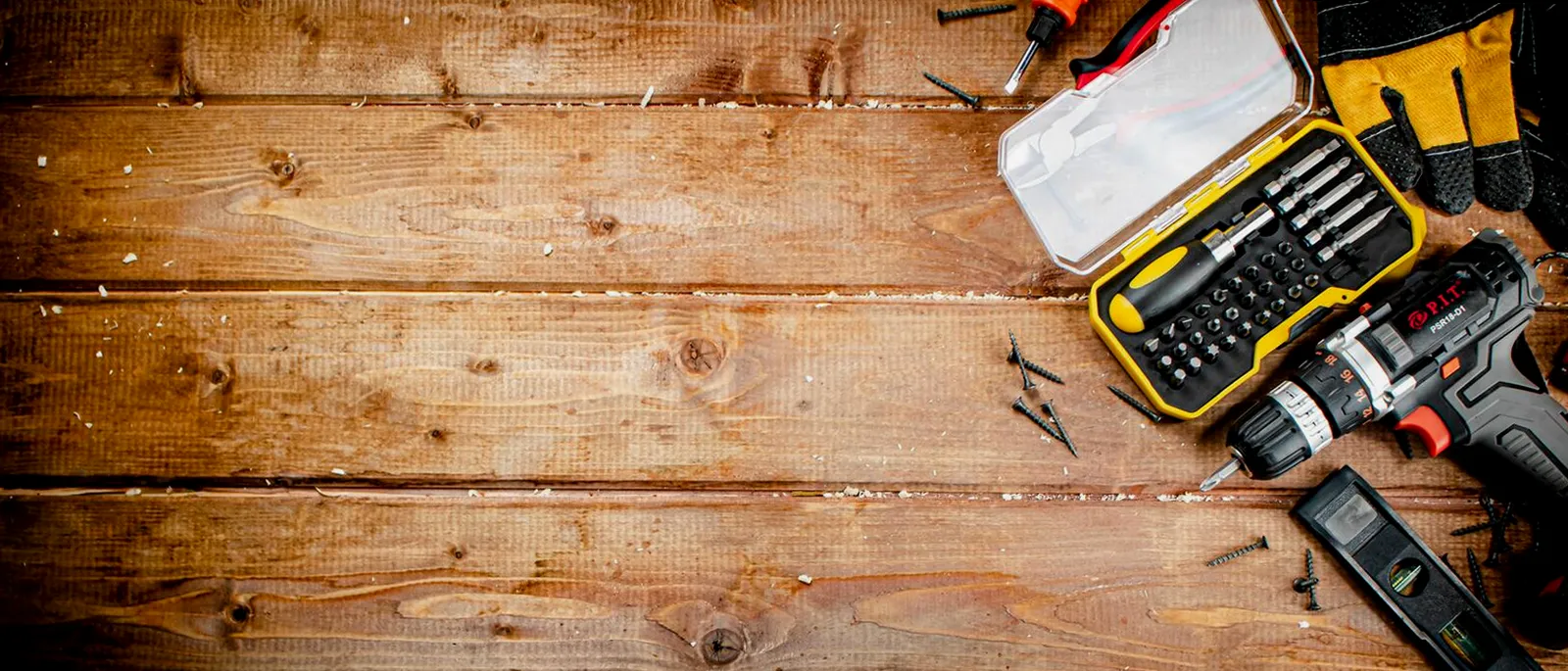 Manitas trabajando en una vivienda de Valle de Santa Ana